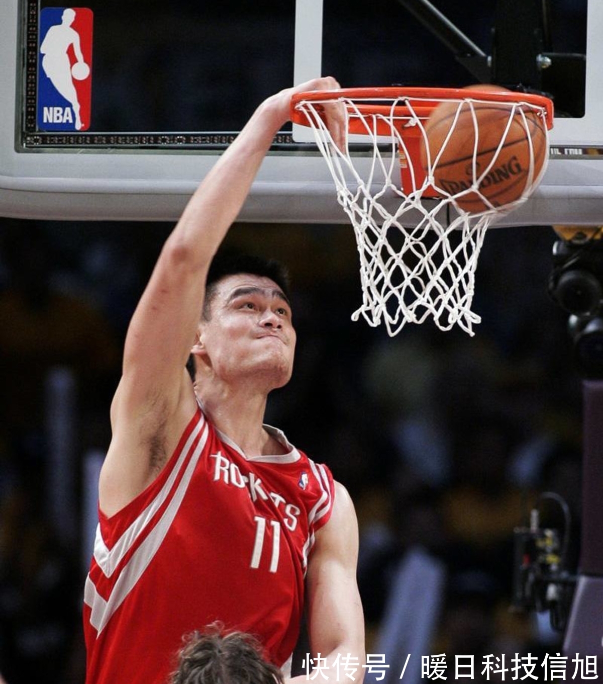 罗马诺：达尼洛想取消与尤文合同中的续约条款，并商讨未来